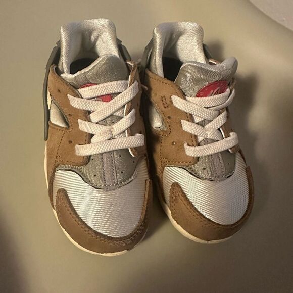 Toddler Nike Huaraches Neutral Sz 7C - Picture 2 of 4